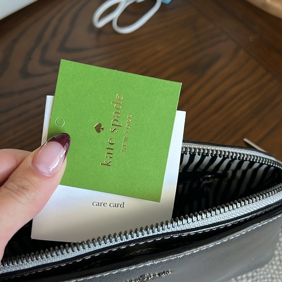 KATE SPADE metalic crossbody with matching wallet - Picture 8 of 8